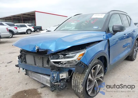 2020 Volvo Xc40 T4 R-Design из США, поврежденный, VIN YV4AC2HM7L2324423